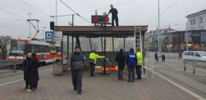 Instalace nových info panelů v Brně u nádraží