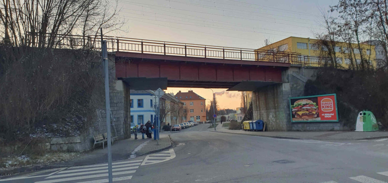 Most nad ulici Jílková